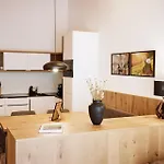 Alpenstolz Haus 2 - Stilvoll Urlauben In Den Bergen Apartment *