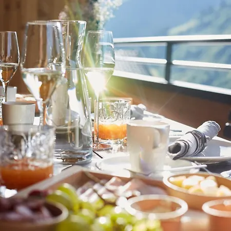 Alpenstolz Haus 2 - Stilvoll Urlauben In Den Bergen Lejlighed *