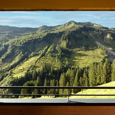 Apartment Alpenstolz Haus 2 - Stilvoll Urlauben In Den Bergen Damuels