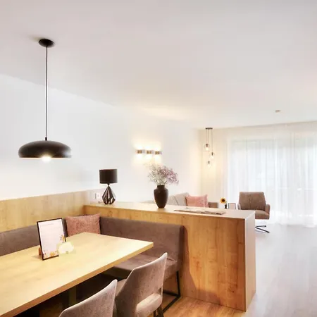 Alpenstolz Haus 2 - Stilvoll Urlauben In Den Bergen Damuels