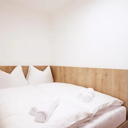 Alpenstolz Haus 2 - Stilvoll Urlauben In Den Bergen Apartament