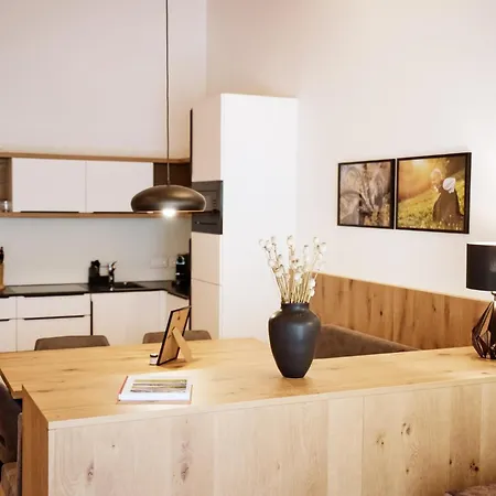 Alpenstolz Haus 2 - Stilvoll Urlauben In Den Bergen Appartamento *