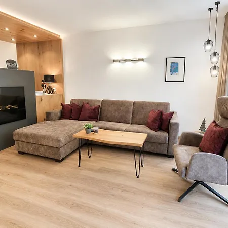 Alpenstolz Haus 2 - Stilvoll Urlauben In Den Bergen Apartament *