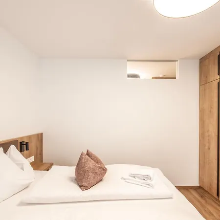 Lejlighed Alpenstolz Haus 2 - Stilvoll Urlauben In Den Bergen